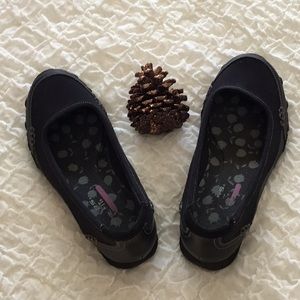 Skechers …did not fit me